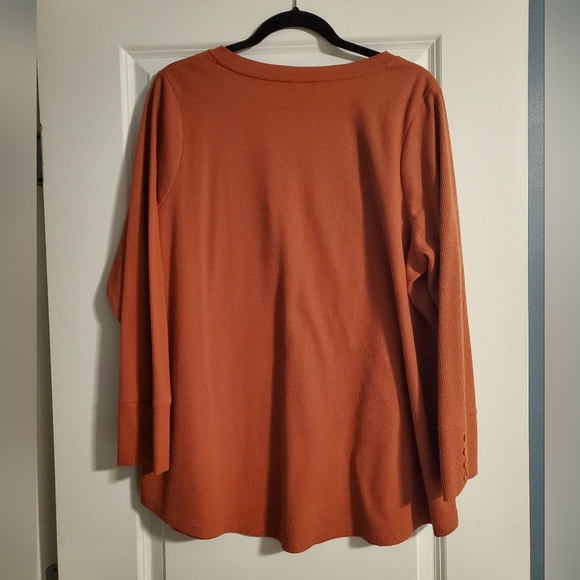 Penningtons Waffle Top - Picture 2 of 4